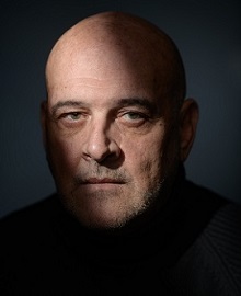 דורון צברי "סיכוי להינצל" – מסע של 11 שנים עם אביתר בנאי