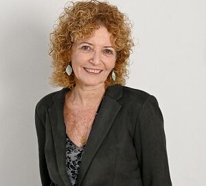 יעל קלו מור "ואם תשאלי אותך מה שלומך"